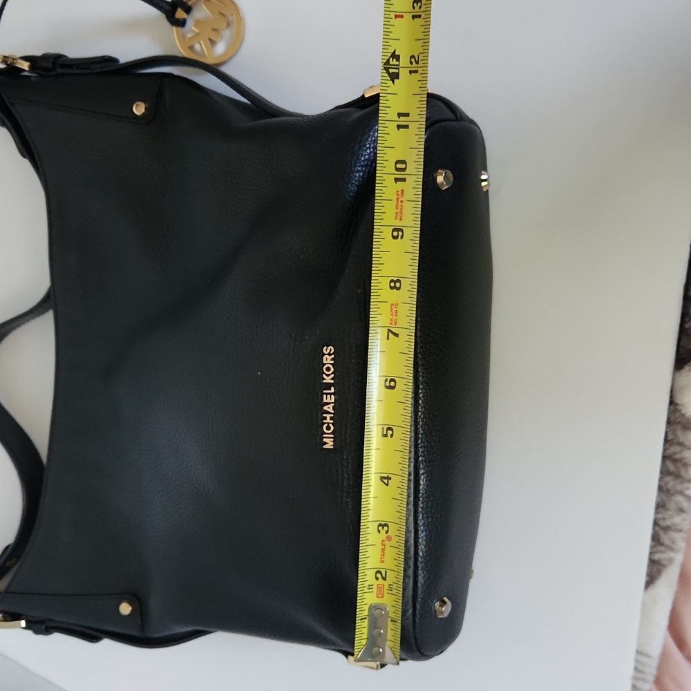 Michael Kors Black Leather Hobo with Gold Hardware - Picture 11 of 13